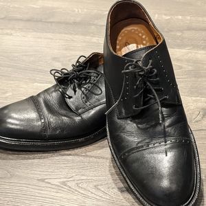 Men's Johnston & Murphy dress shoes